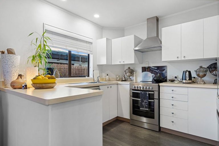 Photo of property in 32 Willow Avenue, Stoke, Nelson, 7011