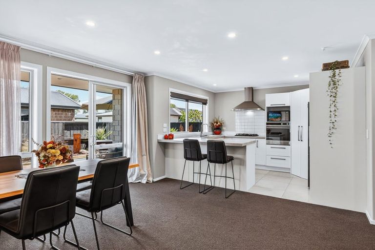 Photo of property in 22 Huka Heights Drive, Rangatira Park, Taupo, 3330