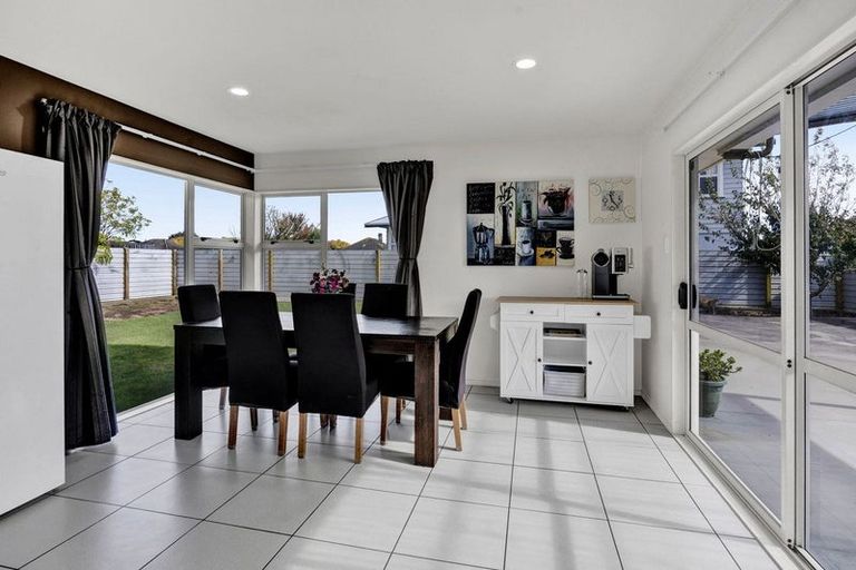 Photo of property in 51b Dixon Avenue, Hawera, 4610