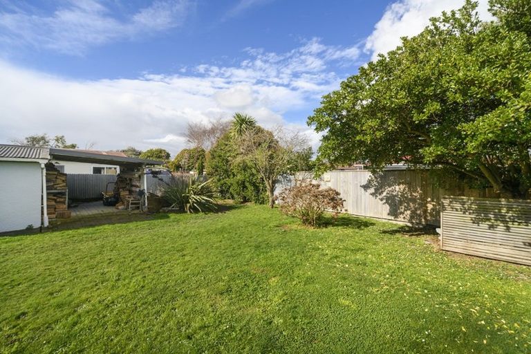 Photo of property in 22 Ronberg Street, Highbury, Palmerston North, 4412