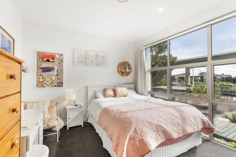 Photo of property in 21 Torbay Avenue, Huntingdon, Ashburton, 7774