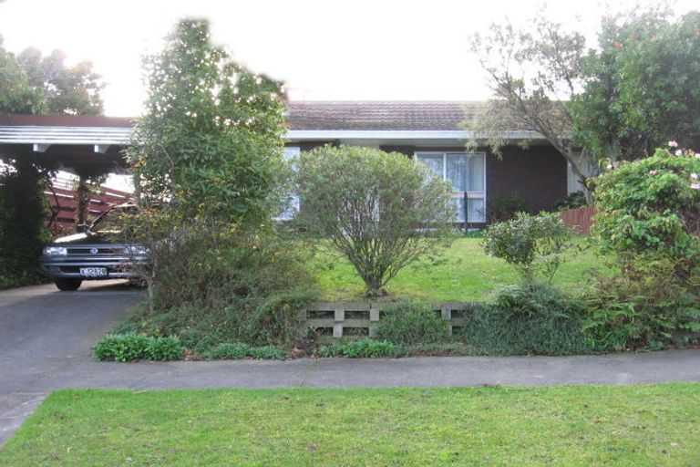 Photo of property in 25 Palliser Place, Milson, Palmerston North, 4414
