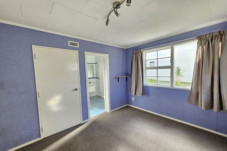 Photo of property in 11 Nagpur Terrace, Broadmeadows, Wellington, 6035
