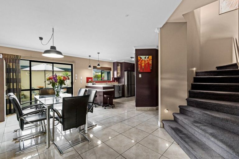 Photo of property in 287 Church Road, Greenmeadows, Napier, 4112