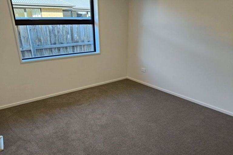 Photo of property in 8 Curtis Street, Woodend, 7610