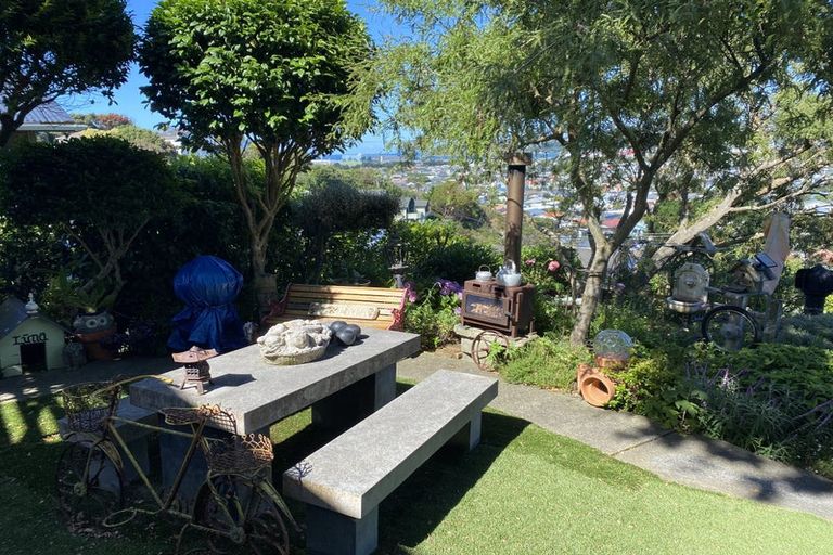 Photo of property in 99 Otaki Street, Miramar, Wellington, 6022