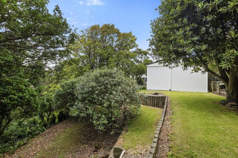 Photo of property in 14 Peace Avenue, Moturoa, New Plymouth, 4310