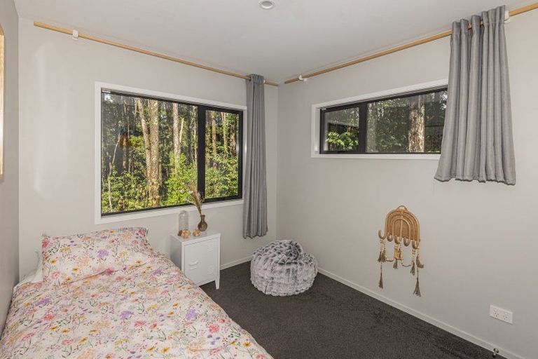 Photo of property in 16 Awa Glade Lane, Tikipunga, Whangarei, 0112