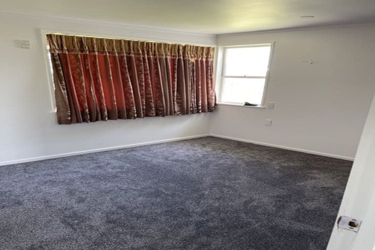 Photo of property in 20 Kohinoor Avenue, Mangere, Auckland, 2022