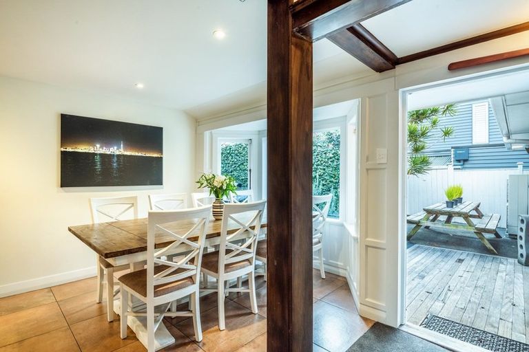 Photo of property in 38a/1 Norwood Road, Bayswater, Auckland, 0622
