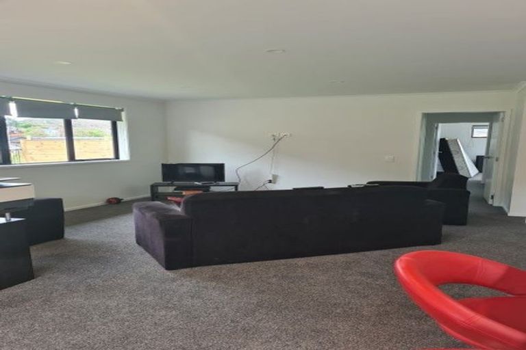 Photo of property in 64 Tradewinds Drive, Whitby, Porirua, 5024