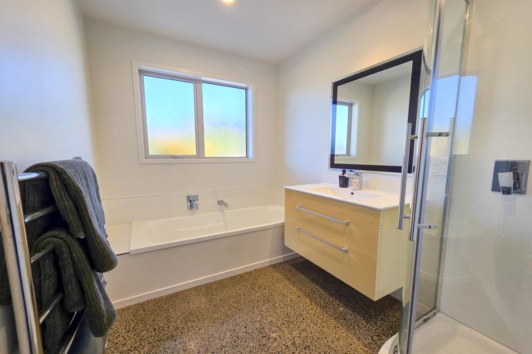Photo of property in 10 Manning Place, Lake Tekapo, 7999
