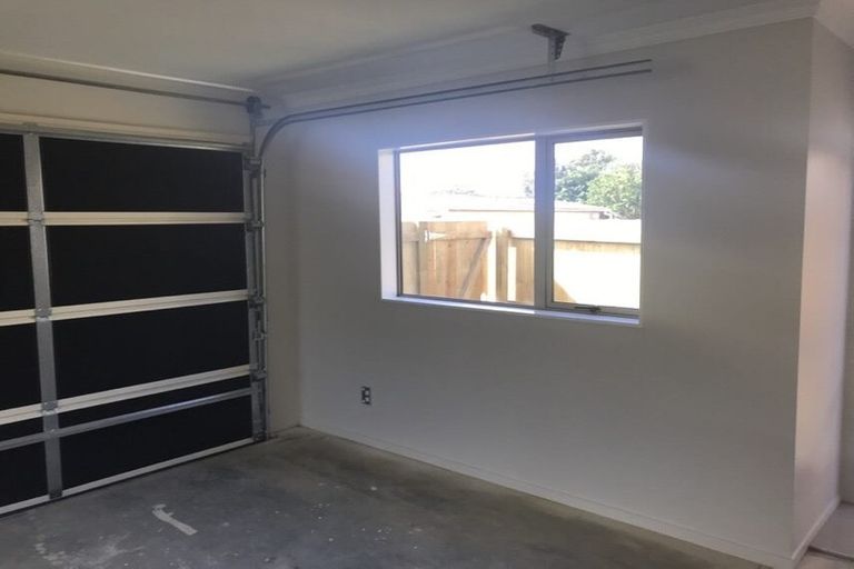 Photo of property in 15b Halswell Street, Mangere East, Auckland, 2024