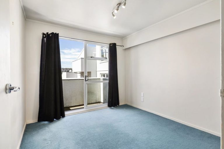 Photo of property in Fernhill Flats, 324u6 The Terrace, Te Aro, Wellington, 6011