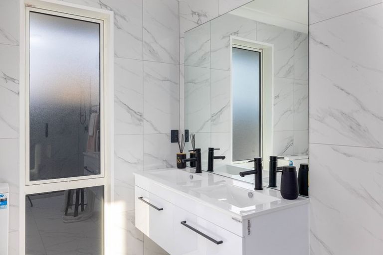 Photo of property in 13 Ranginui Drive, Kaiapoi, 7630