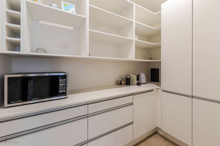 Photo of property in 6 Sacred Kingfisher Road, Hobsonville, Auckland, 0616