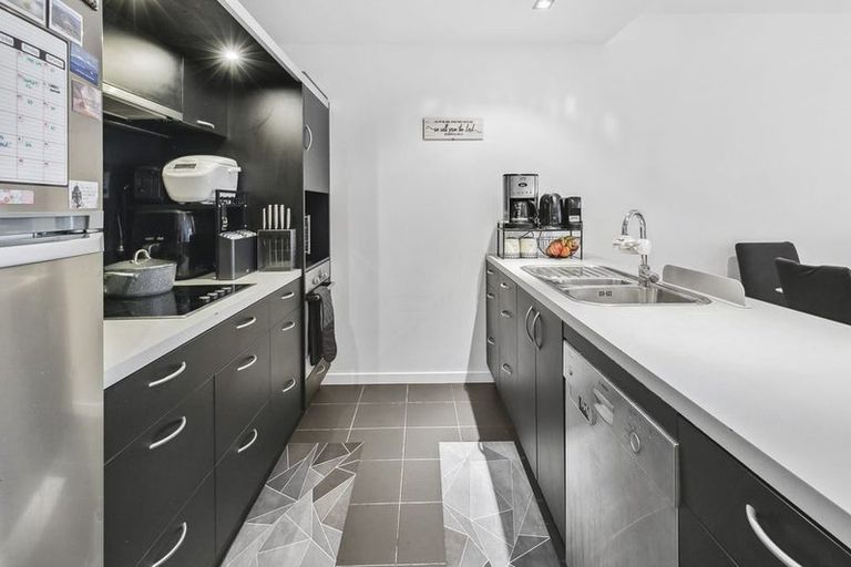 Photo of property in 3g/1 Hanson Street, Mount Cook, Wellington, 6021