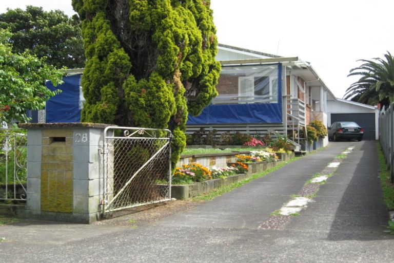 Photo of property in 28 Imrie Avenue, Mangere, Auckland, 2022