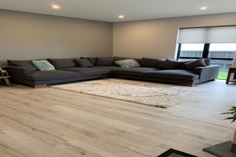 Photo of property in 9 Kearns Drive, Hobsonville, Auckland, 0616