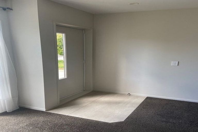 Photo of property in 33 Tribute Loop, Takanini, 2112