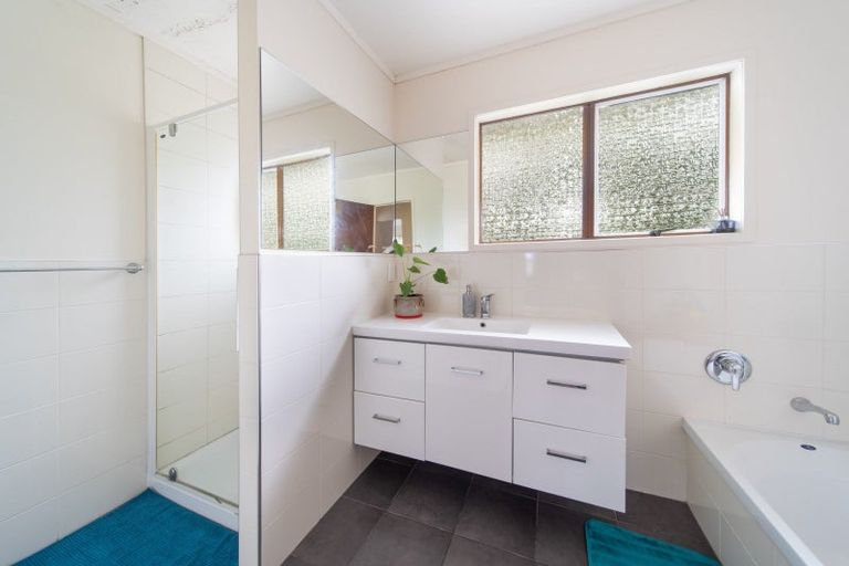 Photo of property in 12 Lockesley Place, Onerahi, Whangarei, 0110