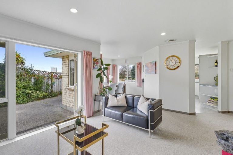Photo of property in 174 Bath Street, Levin, 5510