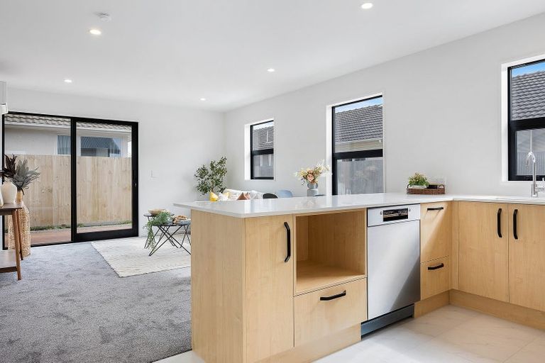 Photo of property in 23a Trafford Street, Harewood, Christchurch, 8051