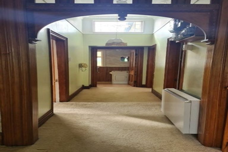 Photo of property in 27 Wood Street, Greytown, 5712