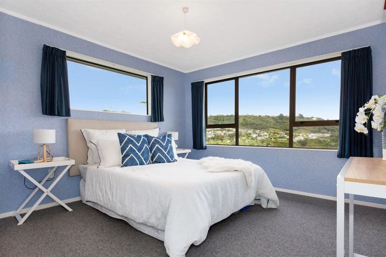 Photo of property in 77 Leeward Drive, Whitby, Porirua, 5024