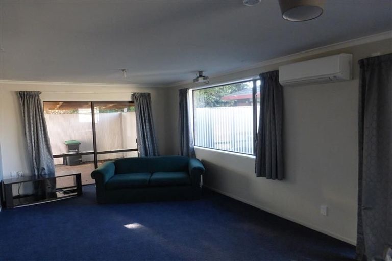 Photo of property in 14 Bencard Place, Hoon Hay, Christchurch, 8025
