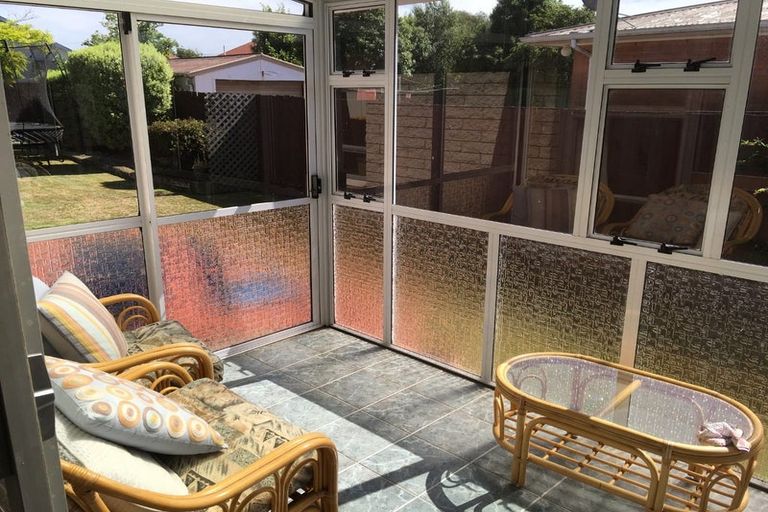 Photo of property in 27 Charnwood Crescent, Bishopdale, Christchurch, 8051