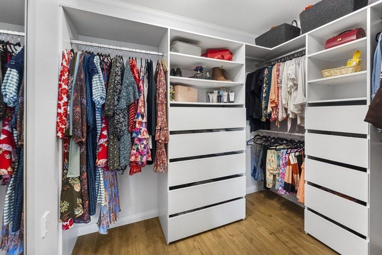 Photo of property in 187 South Road, Hawera, 4610