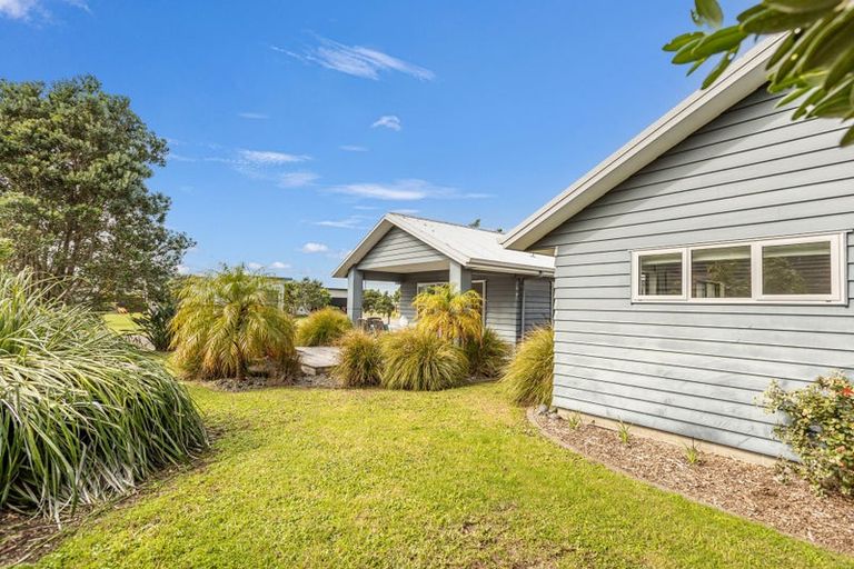Photo of property in 1 Bravo Place, Whitianga, 3510