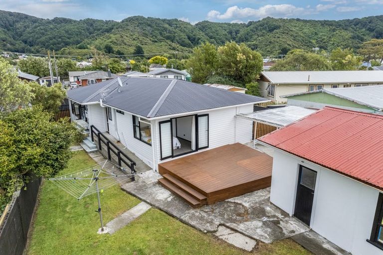 Photo of property in 62 Karamu Crescent, Wainuiomata, Lower Hutt, 5014