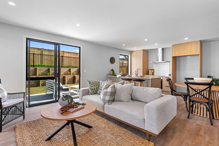 Photo of property in 18 Kia Kaha Drive, Snells Beach, 0920