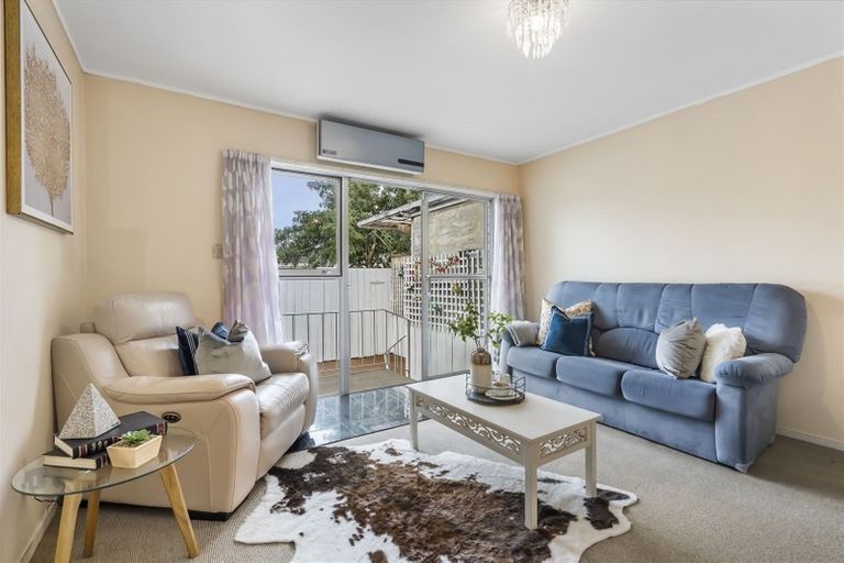 Photo of property in 1/11 Udall Place, Bucklands Beach, Auckland, 2014
