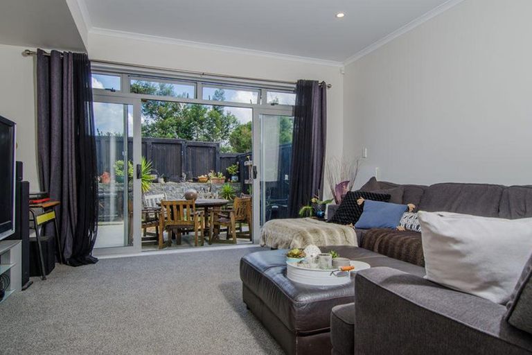 Photo of property in 20 Teal Way, Hobsonville, Auckland, 0616