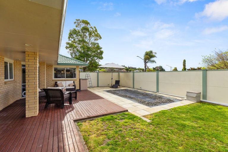 Photo of property in 2 Ashmore Court, Bethlehem, Tauranga, 3110