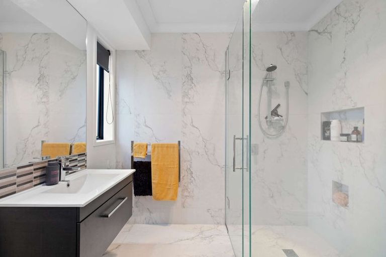 Photo of property in 39 Kendallvale Drive, Waiuku, 2123