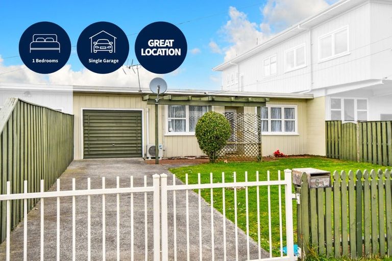 Photo of property in 6 King Edward Avenue, Papakura, 2110