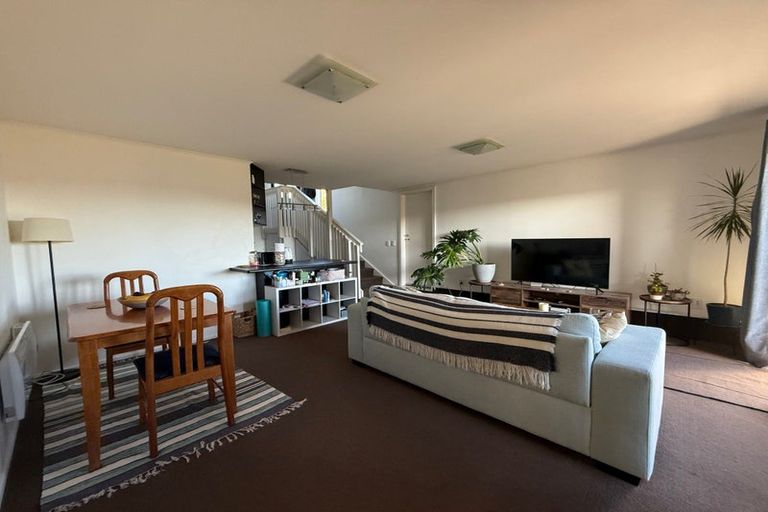Photo of property in 161 Orangi Kaupapa Road, Northland, Wellington, 6012