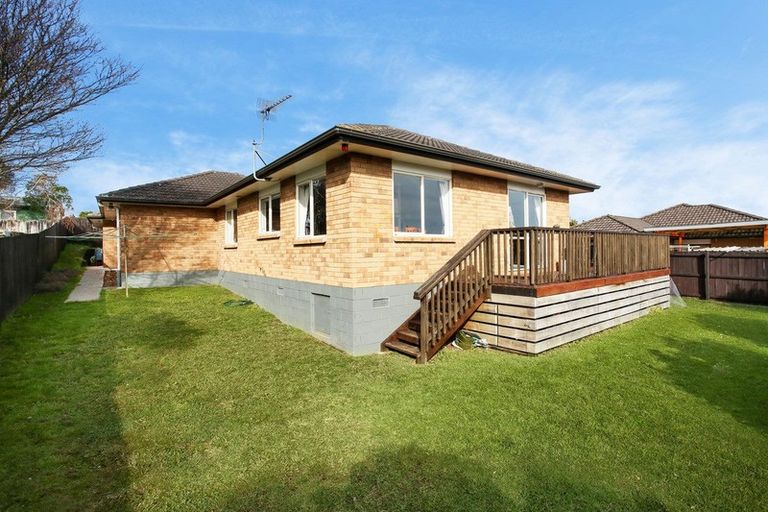 Photo of property in 12 Prado Drive, Pukekohe, 2120
