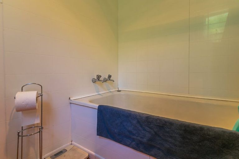 Photo of property in 15 Pohue Creek Road, Waiomu, Thames, 3575