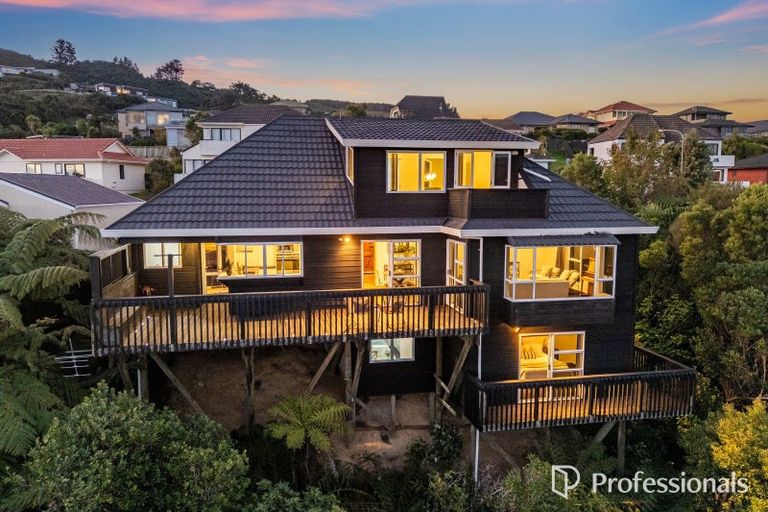Photo of property in 53 Redvers Drive, Belmont, Lower Hutt, 5010