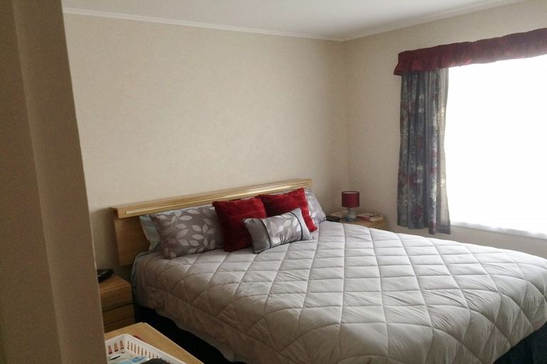 Photo of property in 33b Kowhai Street, Wainuiomata, Lower Hutt, 5014