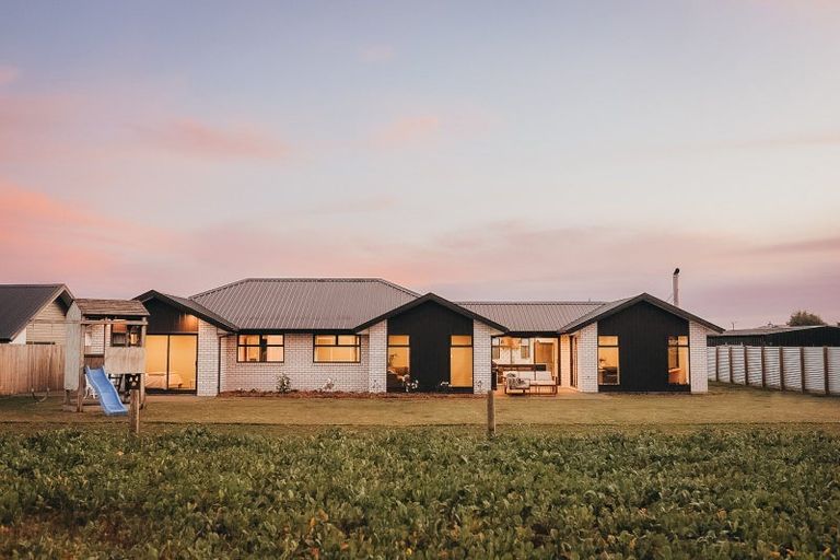 Photo of property in 10 Tactician Lane, Methven, 7730