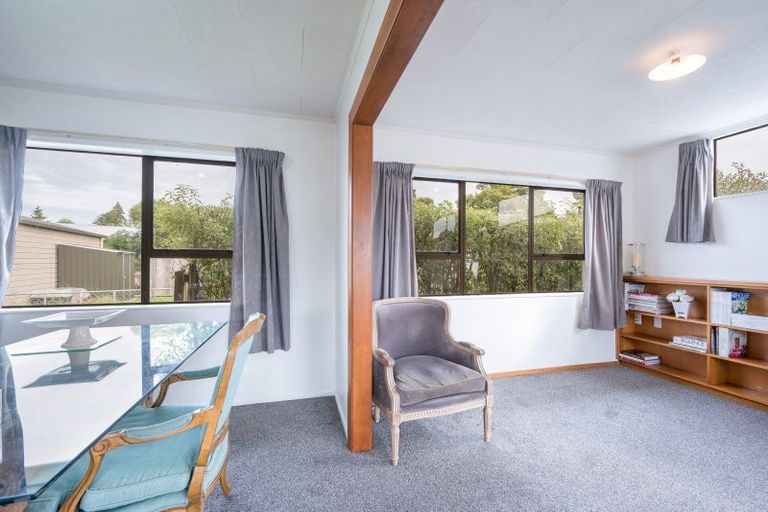 Photo of property in 7a Windlesham Place, Wakefield, 7025