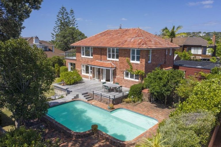 Photo of property in 155 Beach Road, Castor Bay, Auckland, 0620