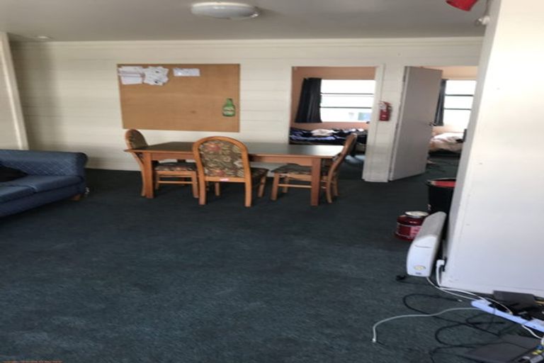 Photo of property in Te Awhina Apartments, 29/22u Sussex Street, Mount Cook, Wellington, 6021