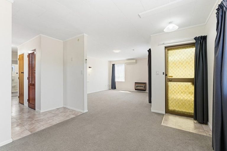 Photo of property in 42 Tawa Street, Gonville, Whanganui, 4501